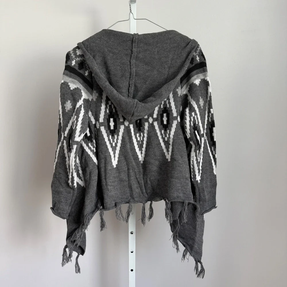 Belle Du‎ Jour Girls Gray Tank Top & Hooded Sweater Cardigan Set - M